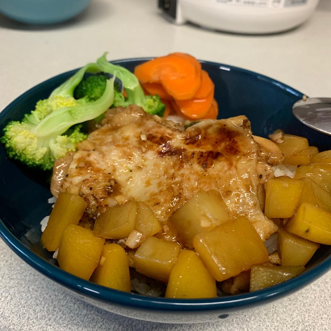 照烧鸡腿饭