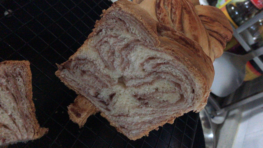 大理石红豆吐司//雀巢甜蜜之家食谱