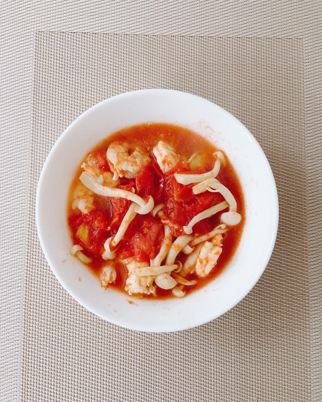 香瓜杀手做的番茄蘑菇炖鸡肉