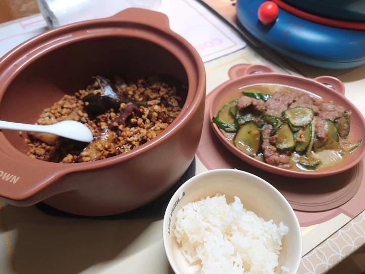 简单快手菜-青瓜（黄瓜）炒牛肉