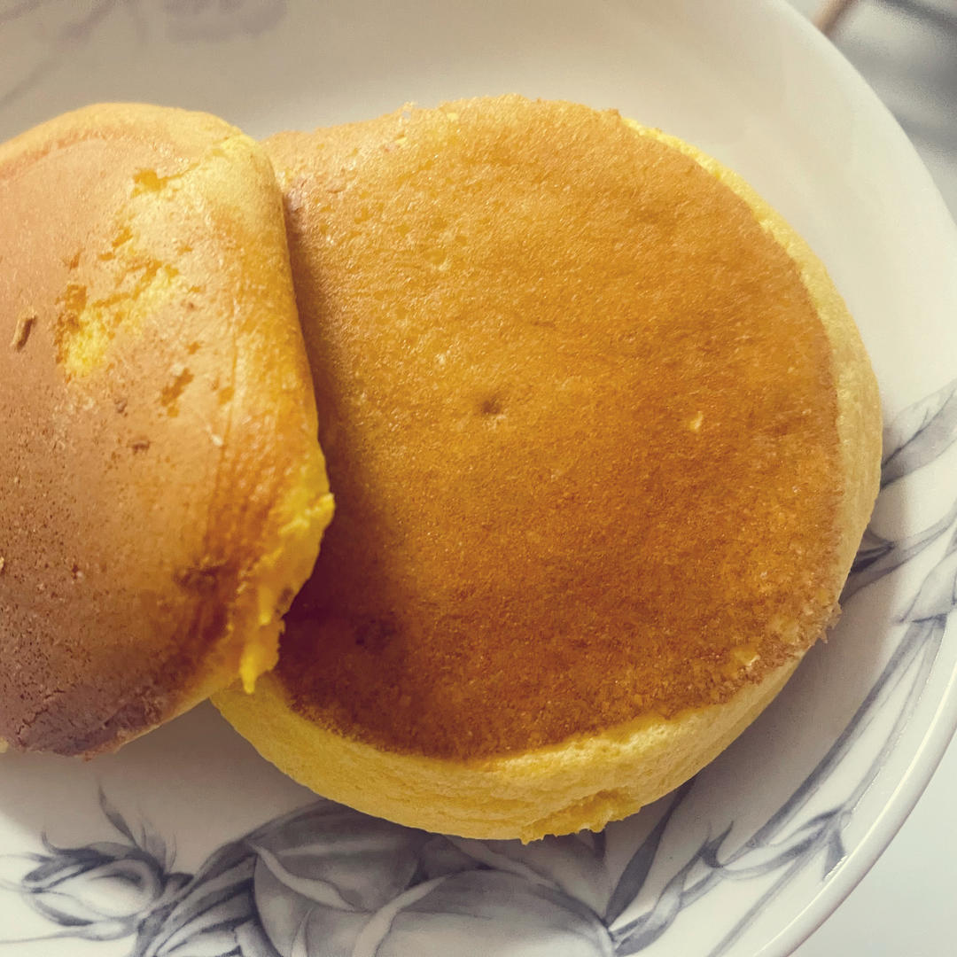 不用烤箱 15分钟无油低糖的舒芙蕾蛋糕松饼 🥞 蓬松绵软