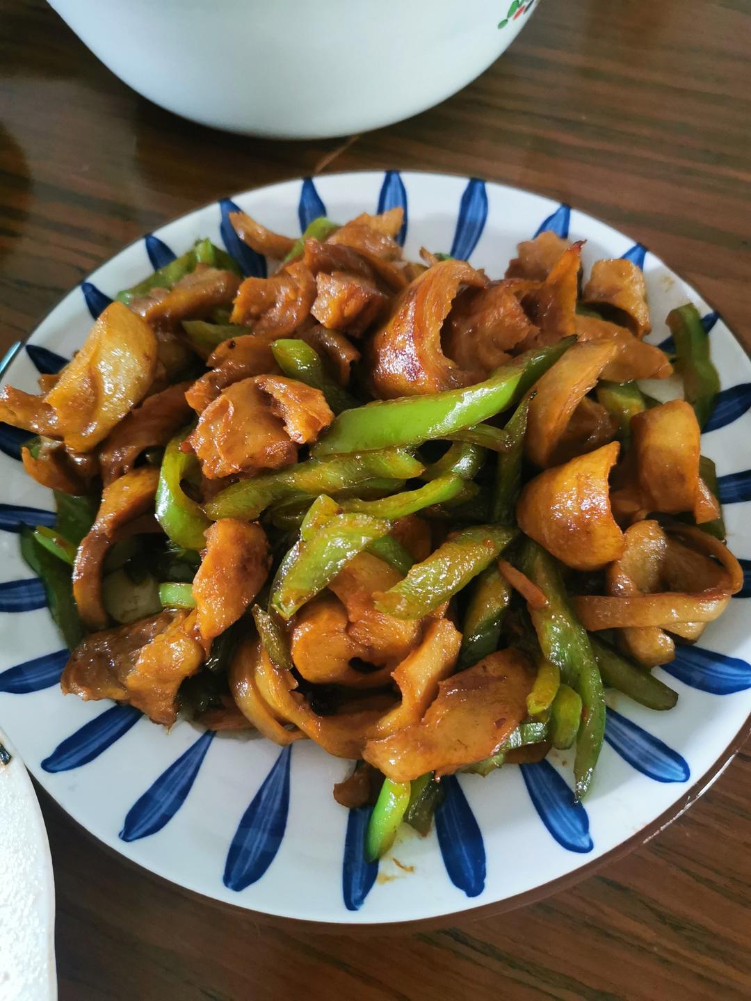 米饭杀手系列之青椒炒面筋