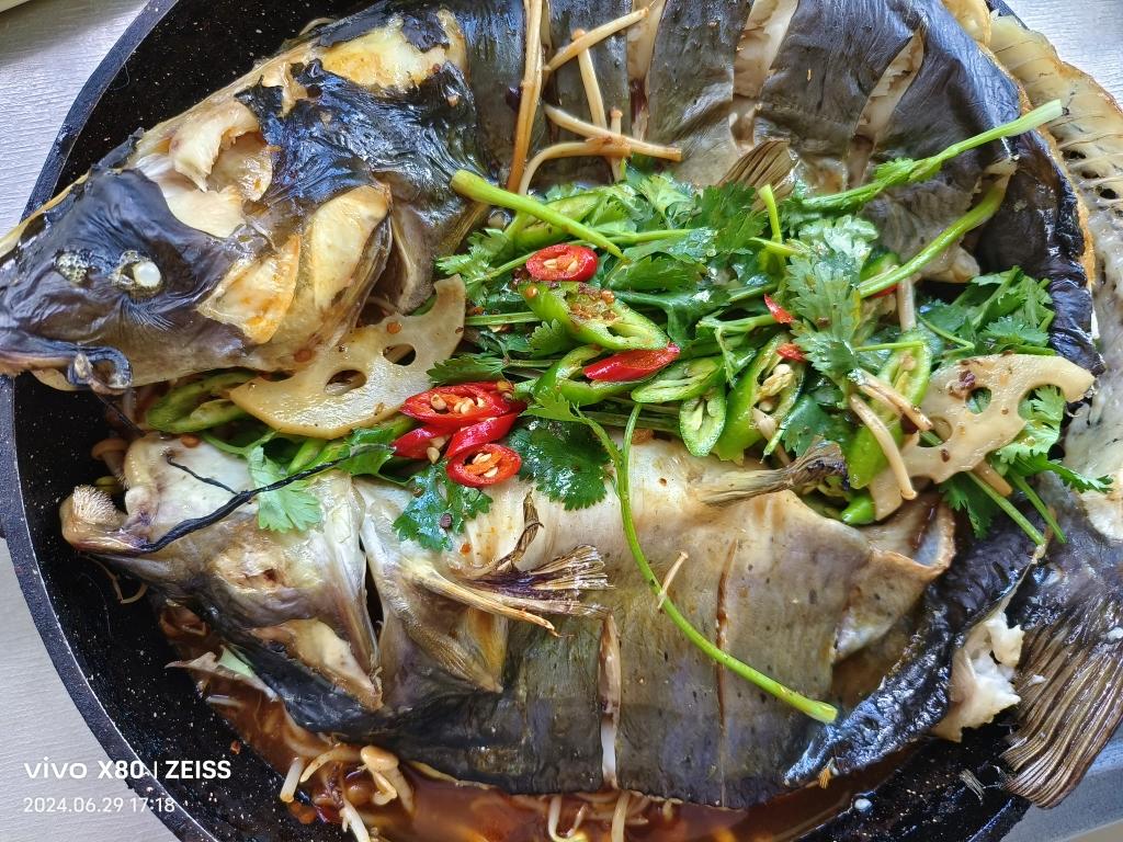 重庆烤鱼(烤箱版)爆好吃，爆简单