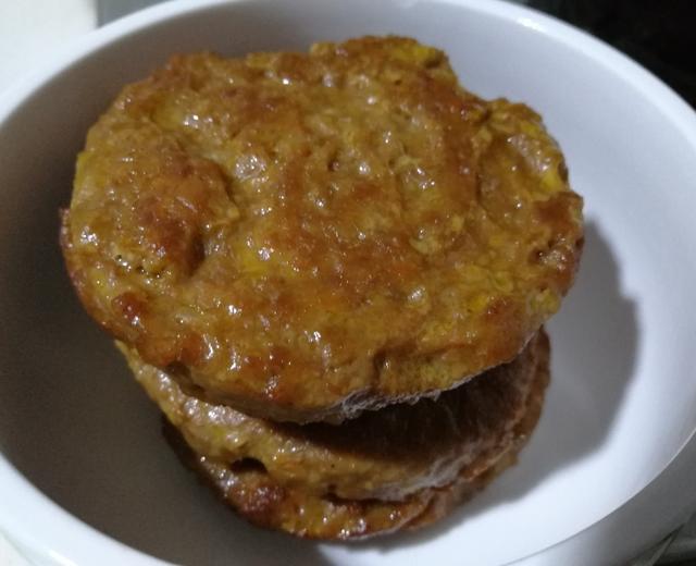 夹汉包的牛肉饼的做法