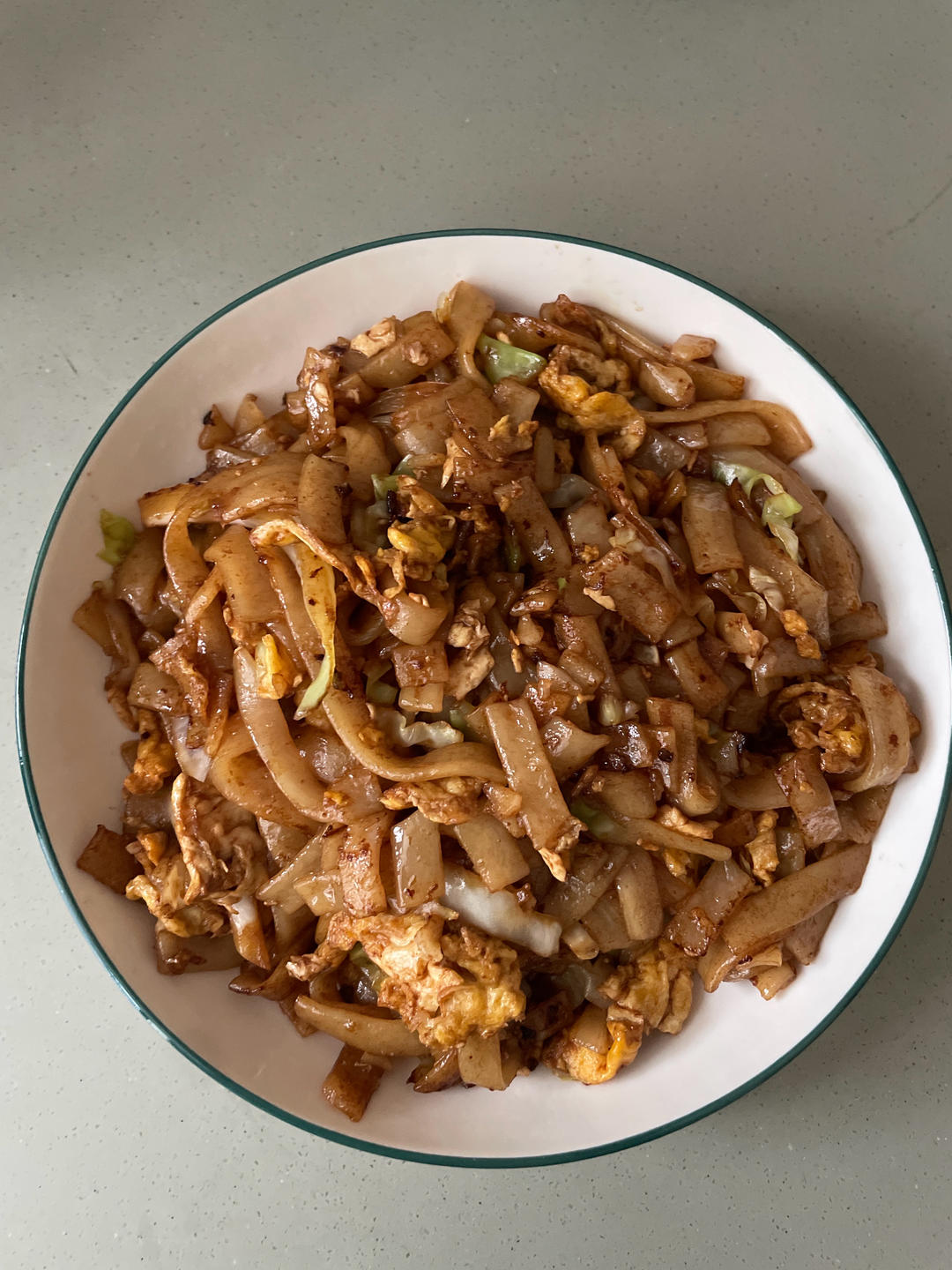 路边摊的炒河粉