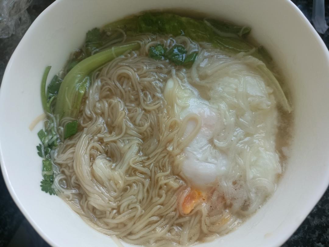 清汤挂面-香而不腻，方便快捷