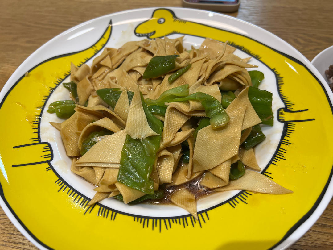 不用厨艺的尖椒干豆腐
