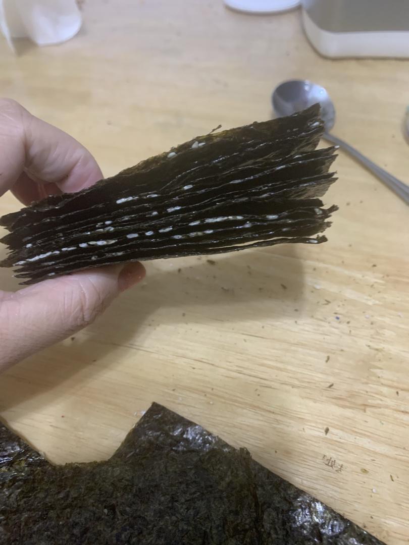 芝麻夹心海苔脆