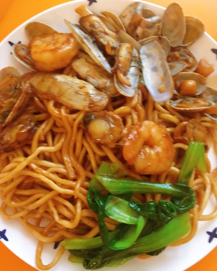 海鲜焖面