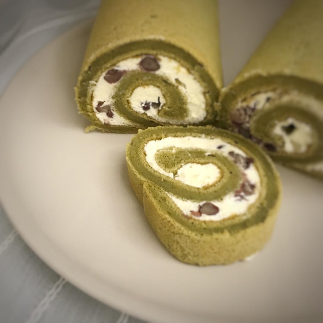抹茶戚风蛋糕卷