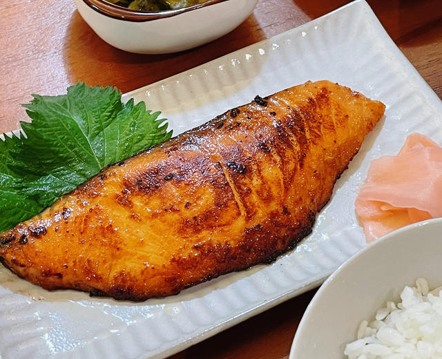 换个方法吃三文鱼，日料西京烧的做法