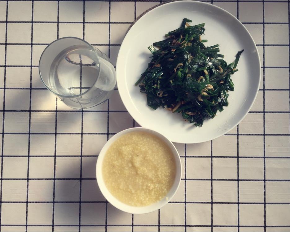 韭菜炒虾皮