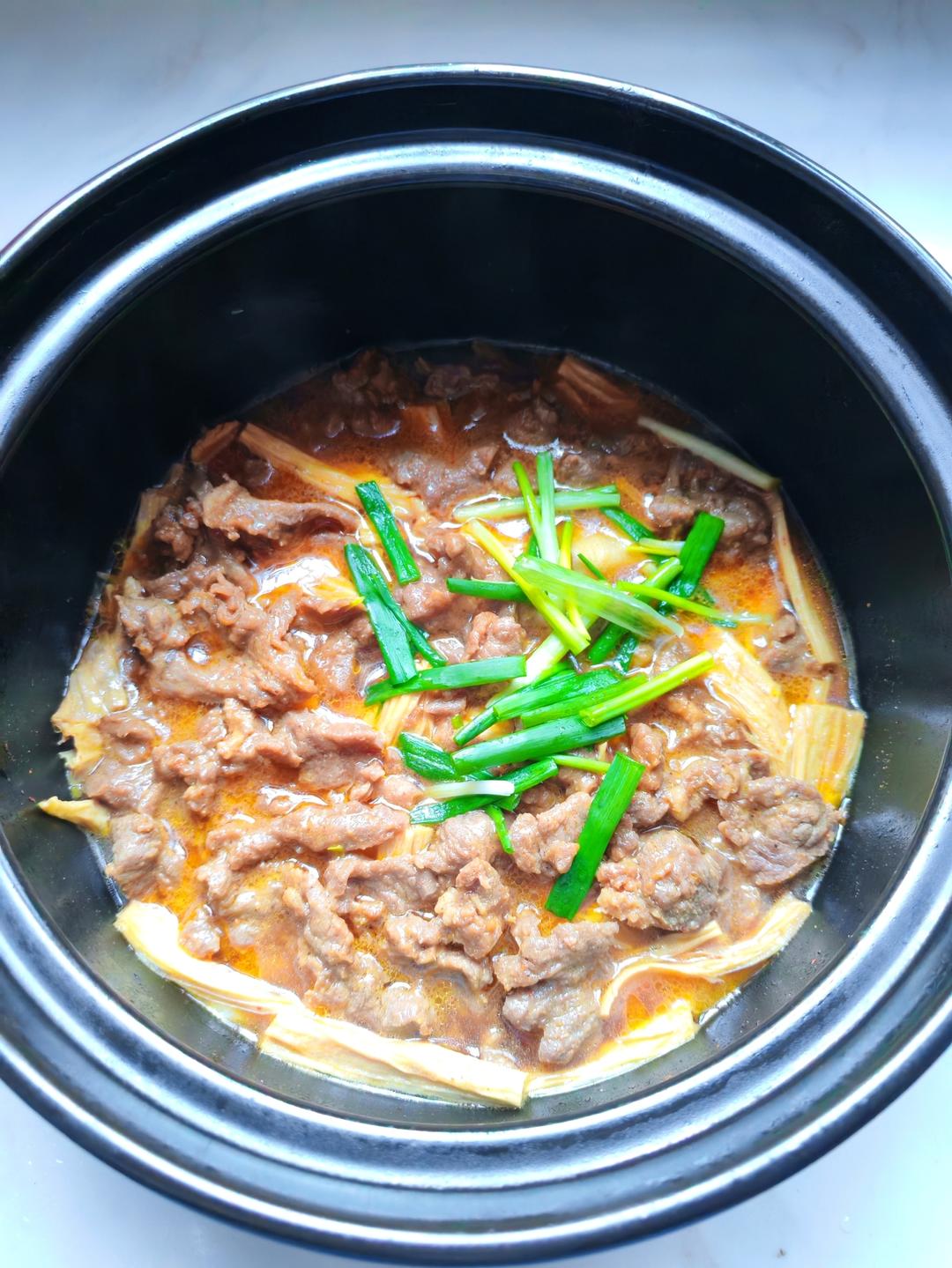 香迷糊！沙茶牛肉煲