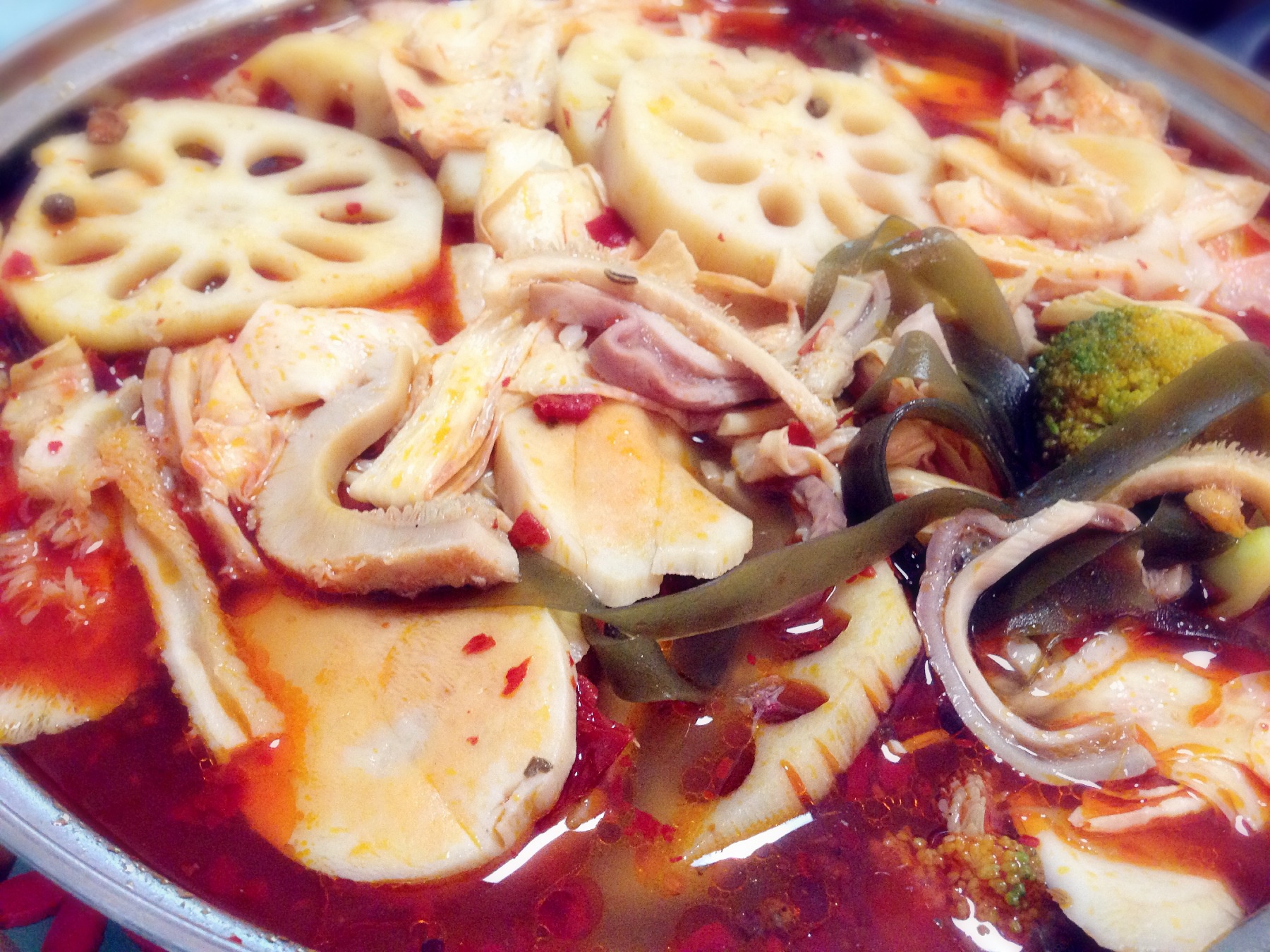 骨汤麻辣串串香（小吃）