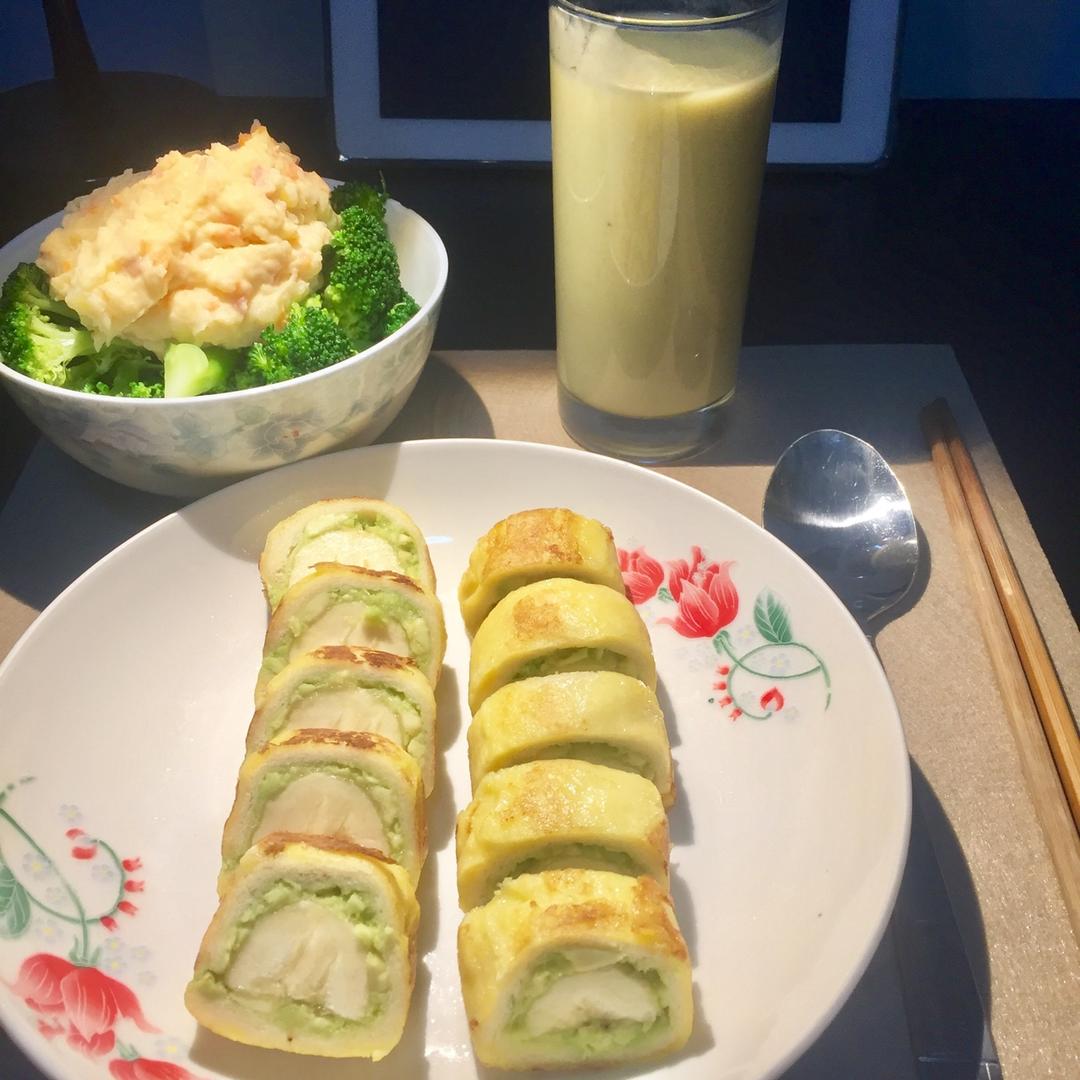 宝宝辅食食谱  牛油果香蕉卷
