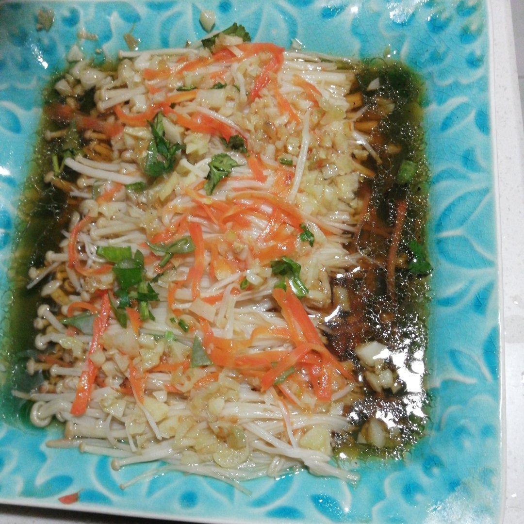 蒜蓉蒸金针菇