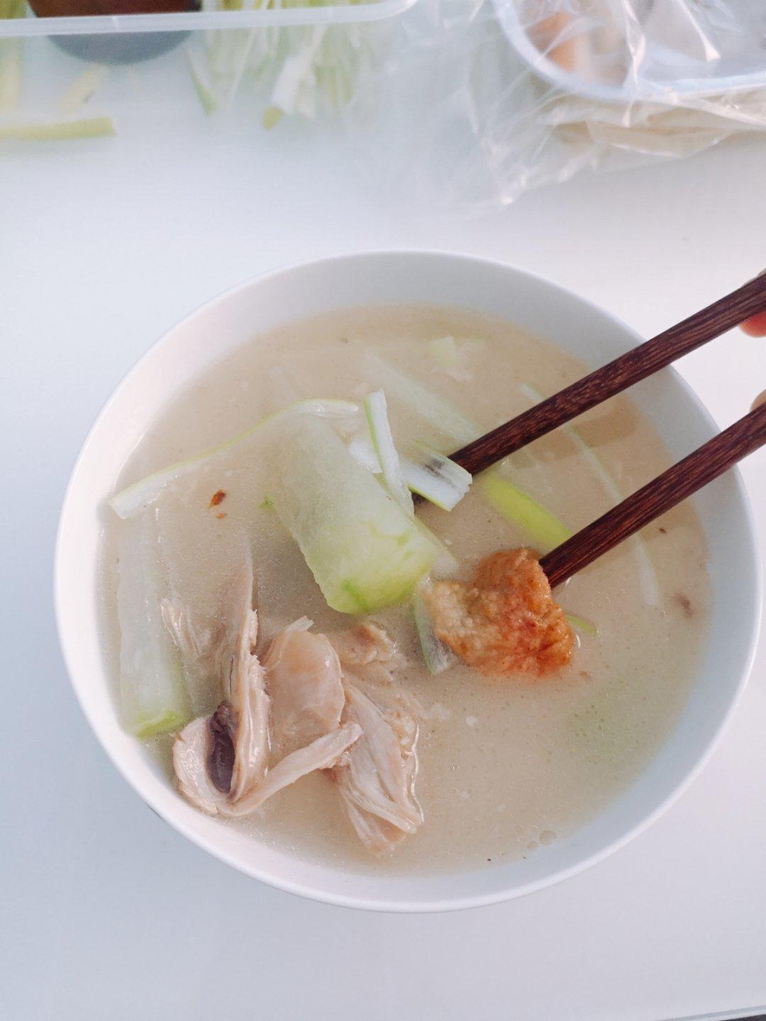 香浓鸭架冬瓜汤