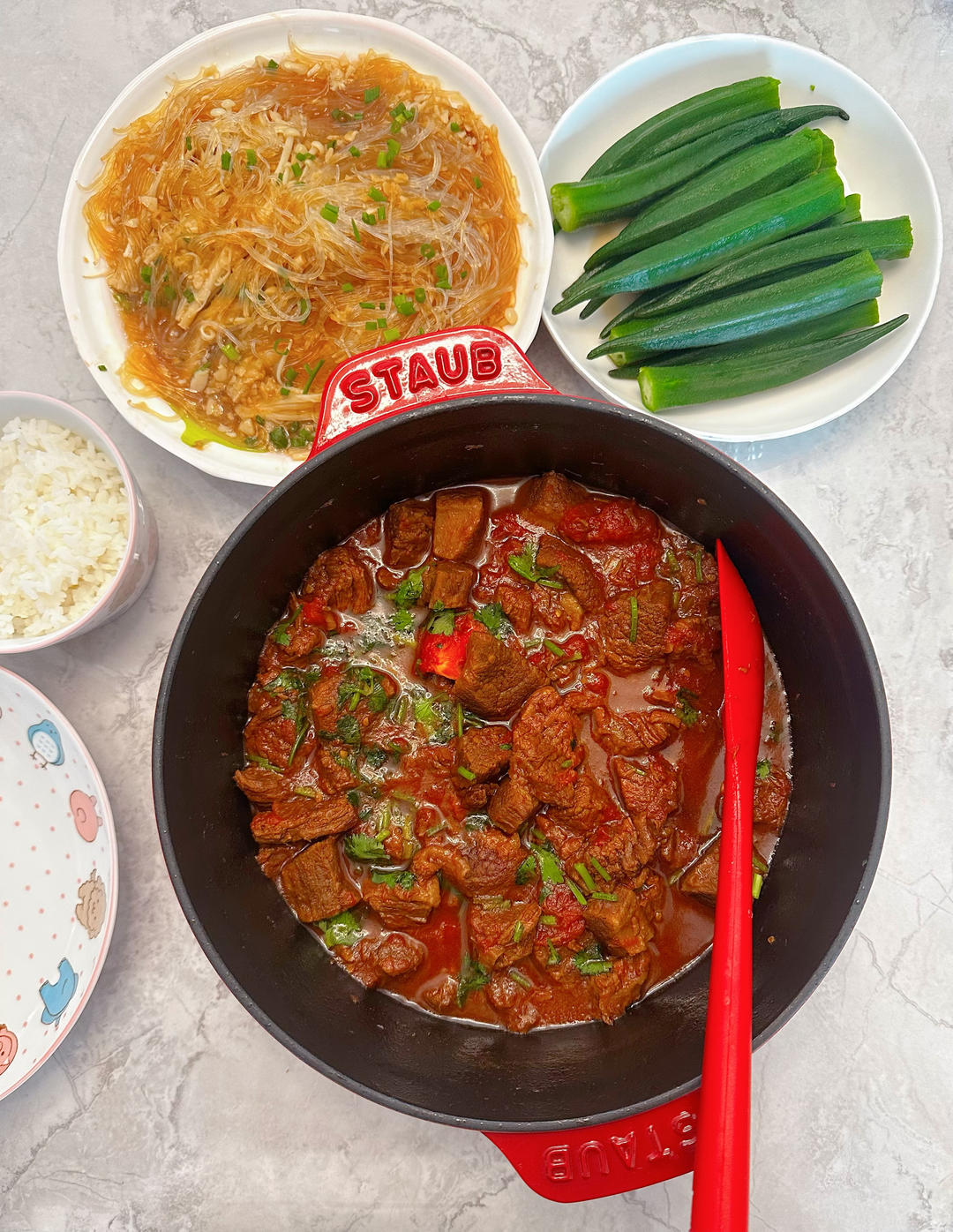 番茄炖带骨牛腩—Staub珐琅铸铁锅