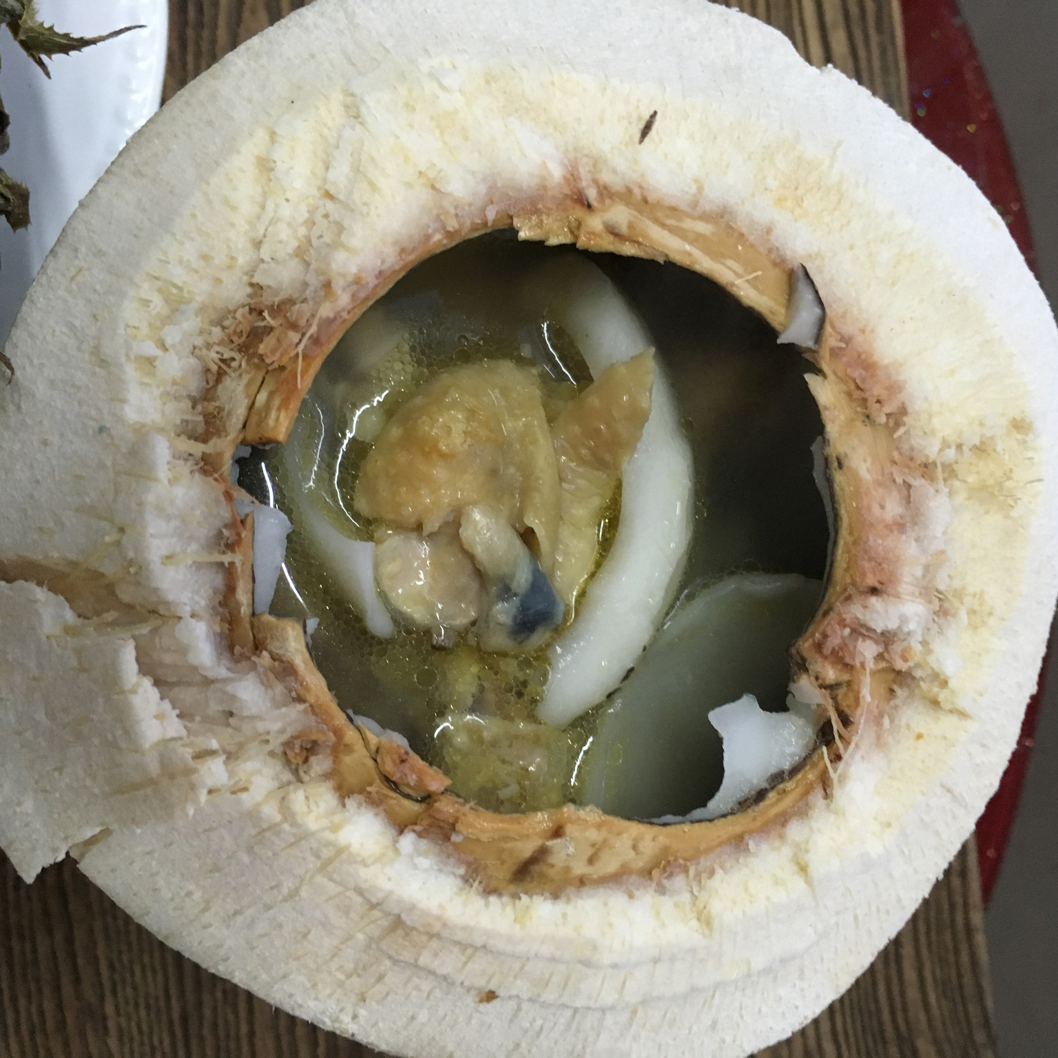 原盅椰子鸡汤