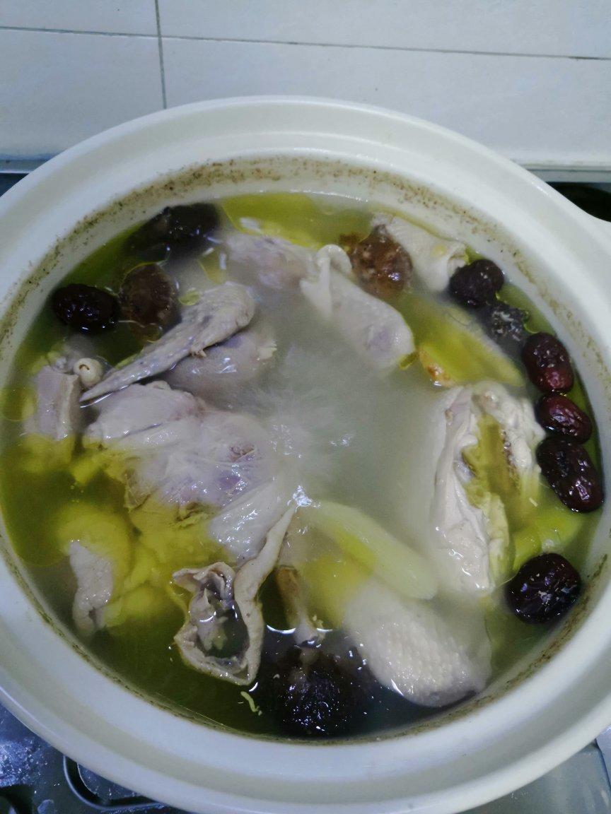 清炖鸡汤