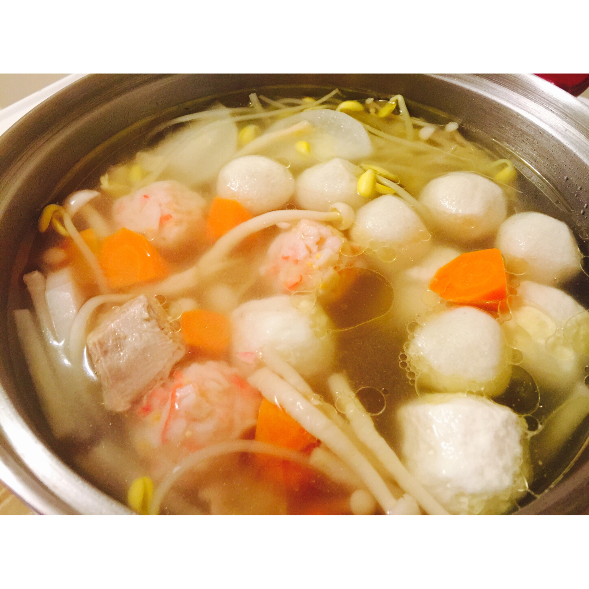 砂锅白菜鱼丸粉丝汤