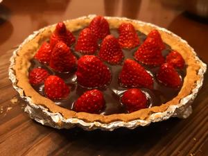 草莓🍓巧克力派的做法 步骤7