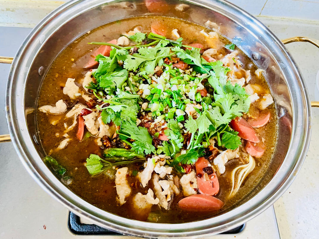 厨师长教你：“水煮肉片”的正宗做法，这味道真的很四川