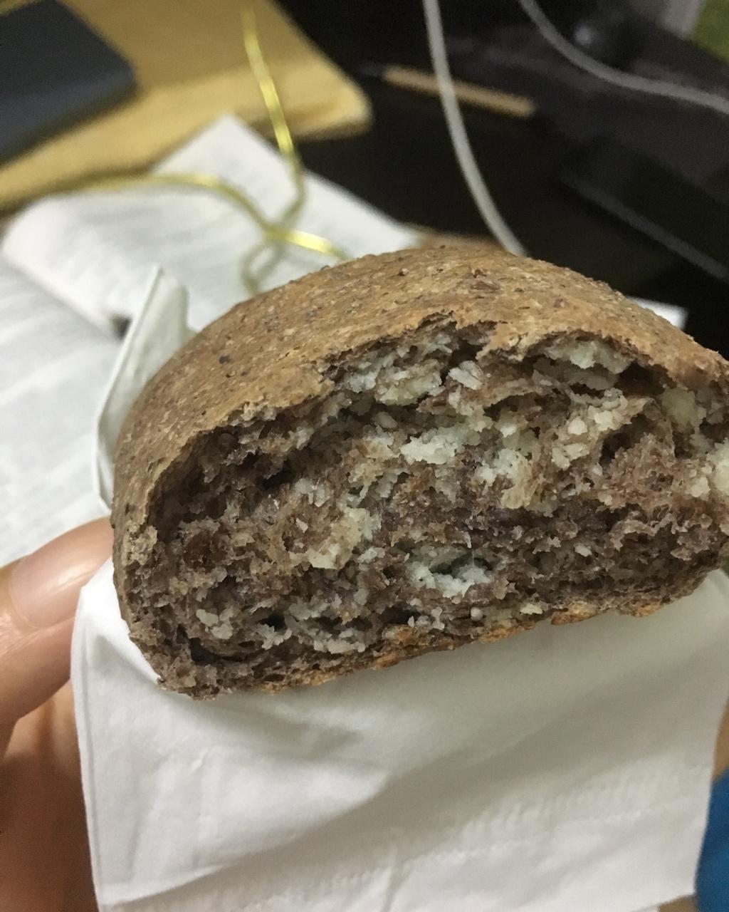 黑麦核桃红糖面包