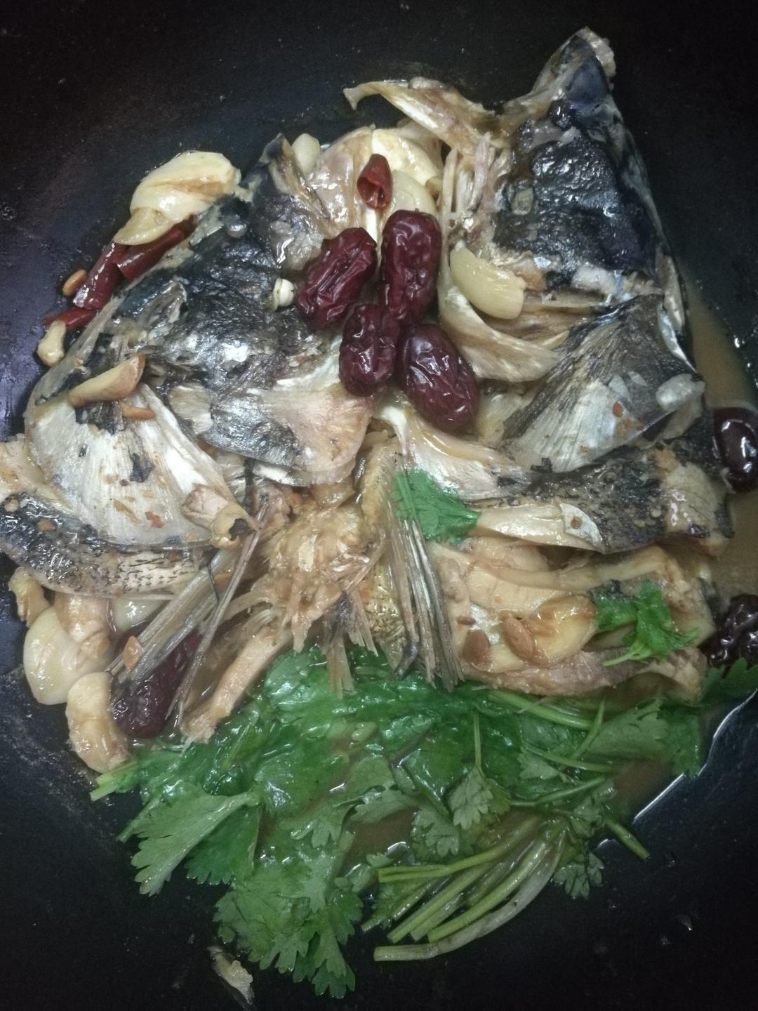 红烧鱼头