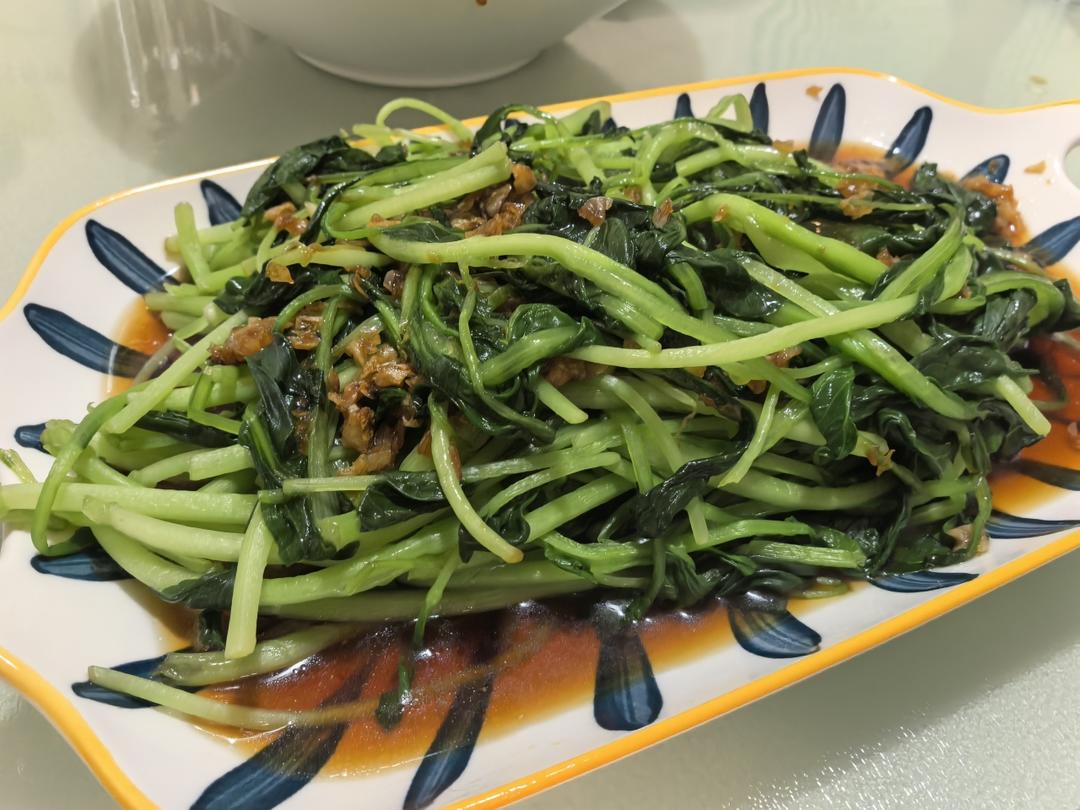 鸡毛菜的最佳打开方式：白灼鸡毛菜