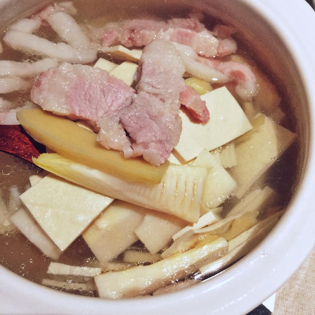 腌笃鲜