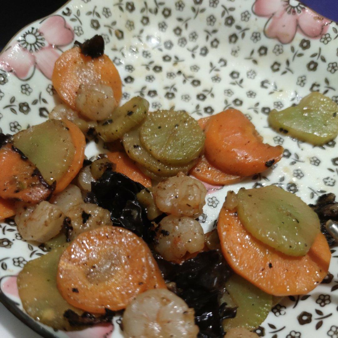 家常～清炒莴笋虾仁 清淡 快手