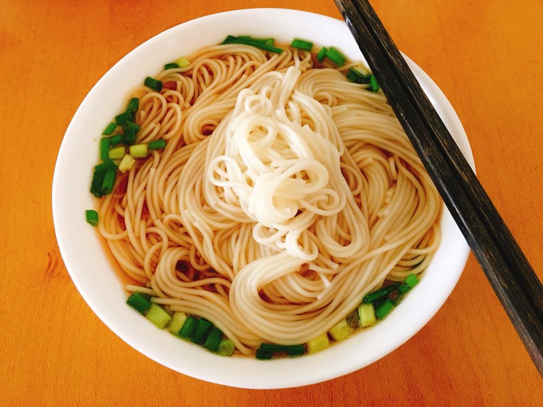 最美不过那碗阳春面