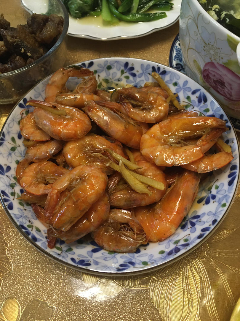 ㊙️年味‼️年糕油焖虾‼️糯米控的爱