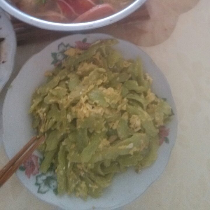 鸡蛋炒苦瓜