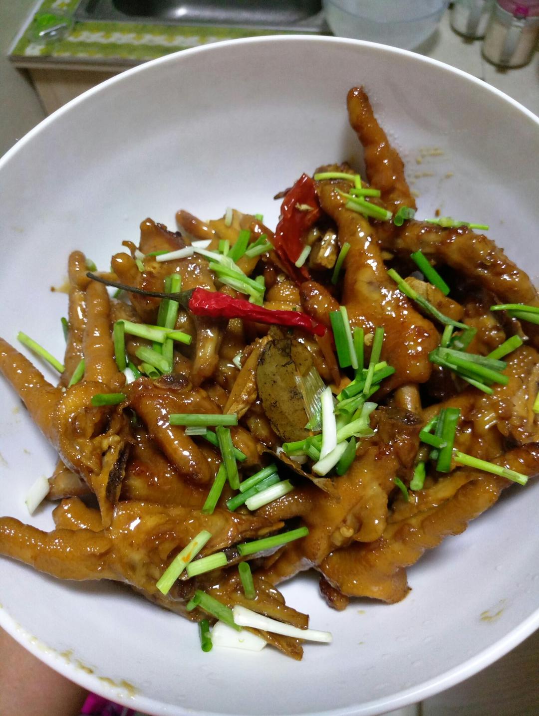 香辣烧鸡爪