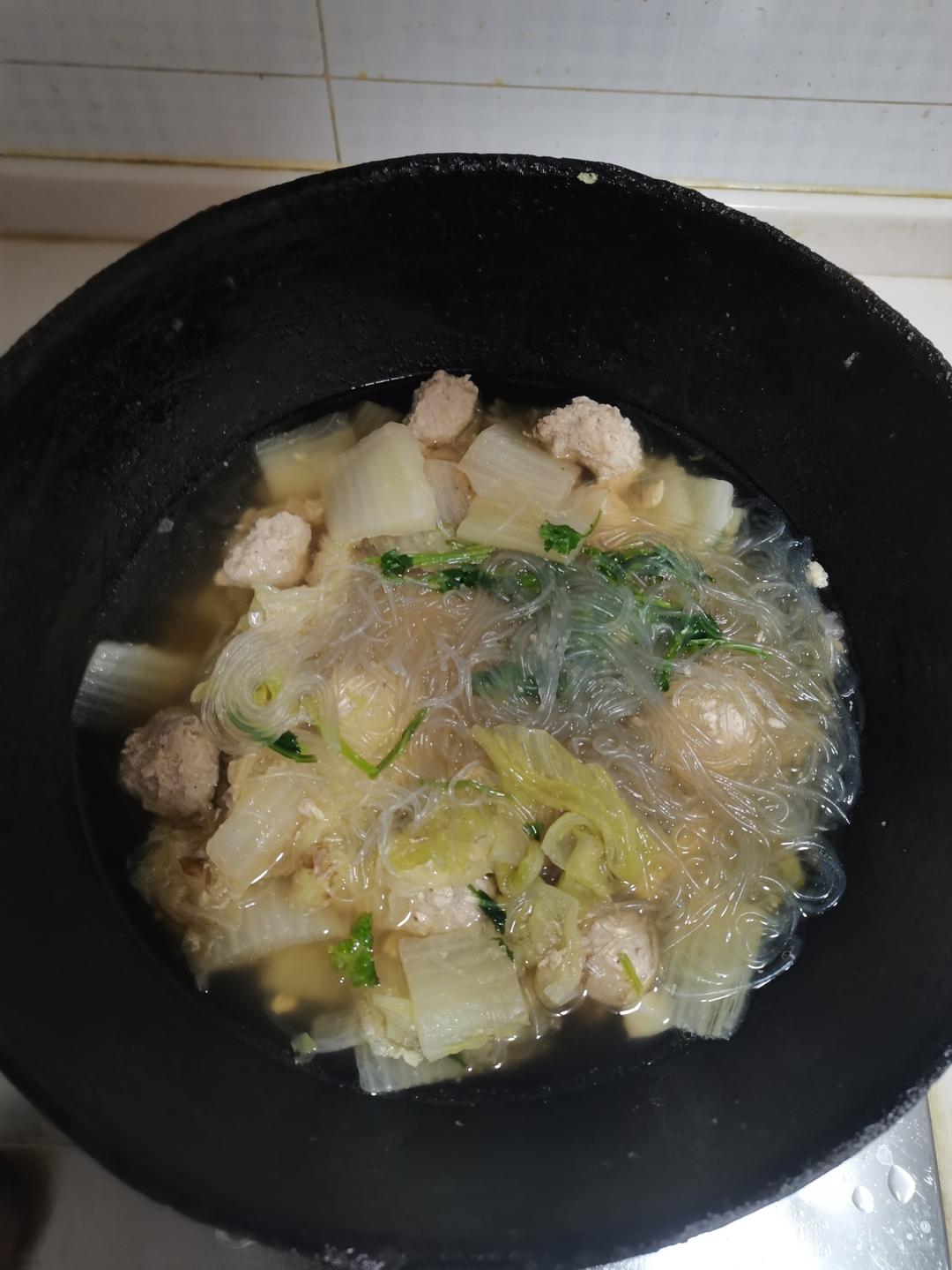 大白菜烧自制口感Q弹肉丸子