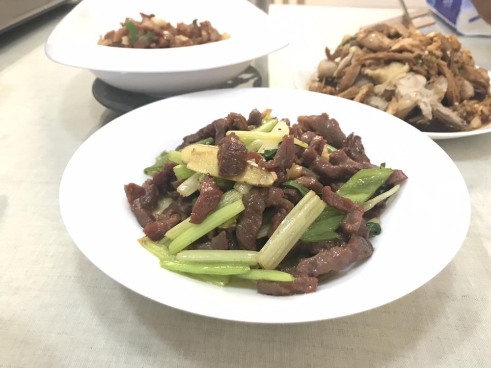 牛肉嫩滑不柴不硬的家常处理方法 30年经验大师小秘方