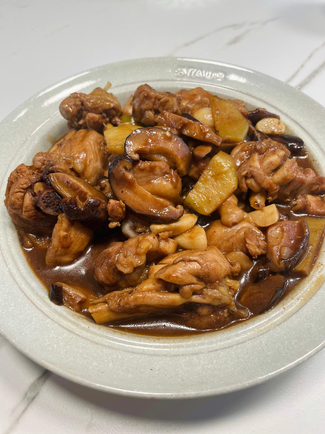 🐔超下饭的香菇滑鸡 鲜嫩多汁 酱汁裹着鸡块