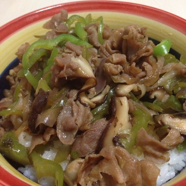 洋葱肥牛盖饭