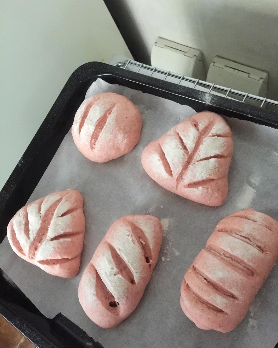 紫薯奶酪软欧包