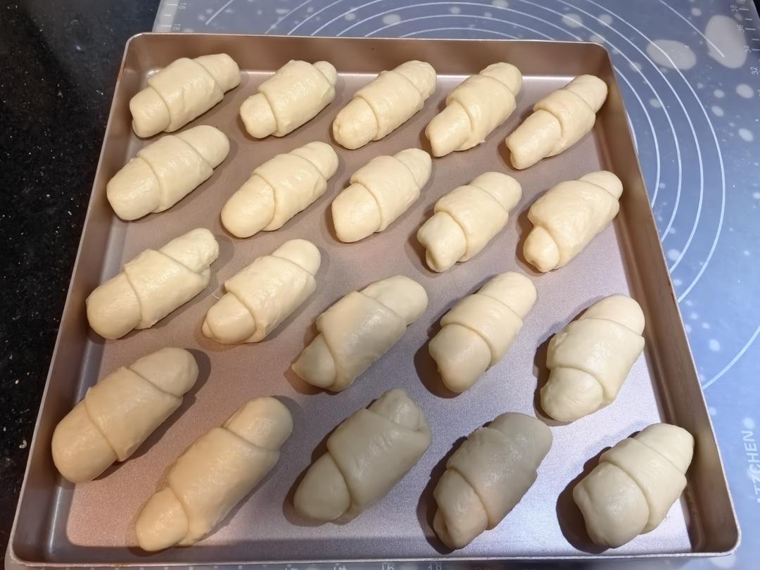 会拉丝的奶香小餐包‼️波兰种配方