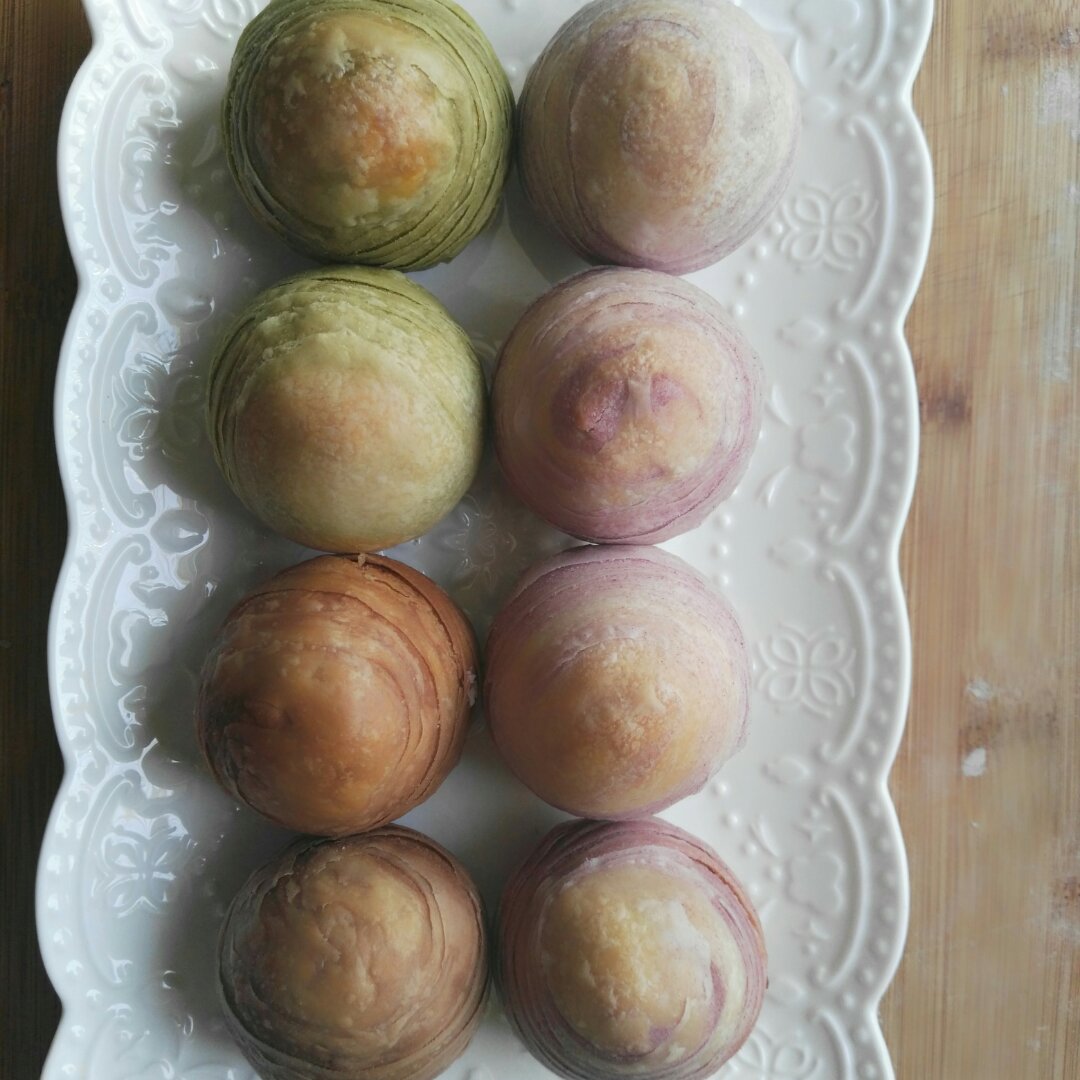 蛋黄酥~紫薯、抹茶、原味~花好月圆，中秋快乐~内附一次做六色蛋黄酥方法~