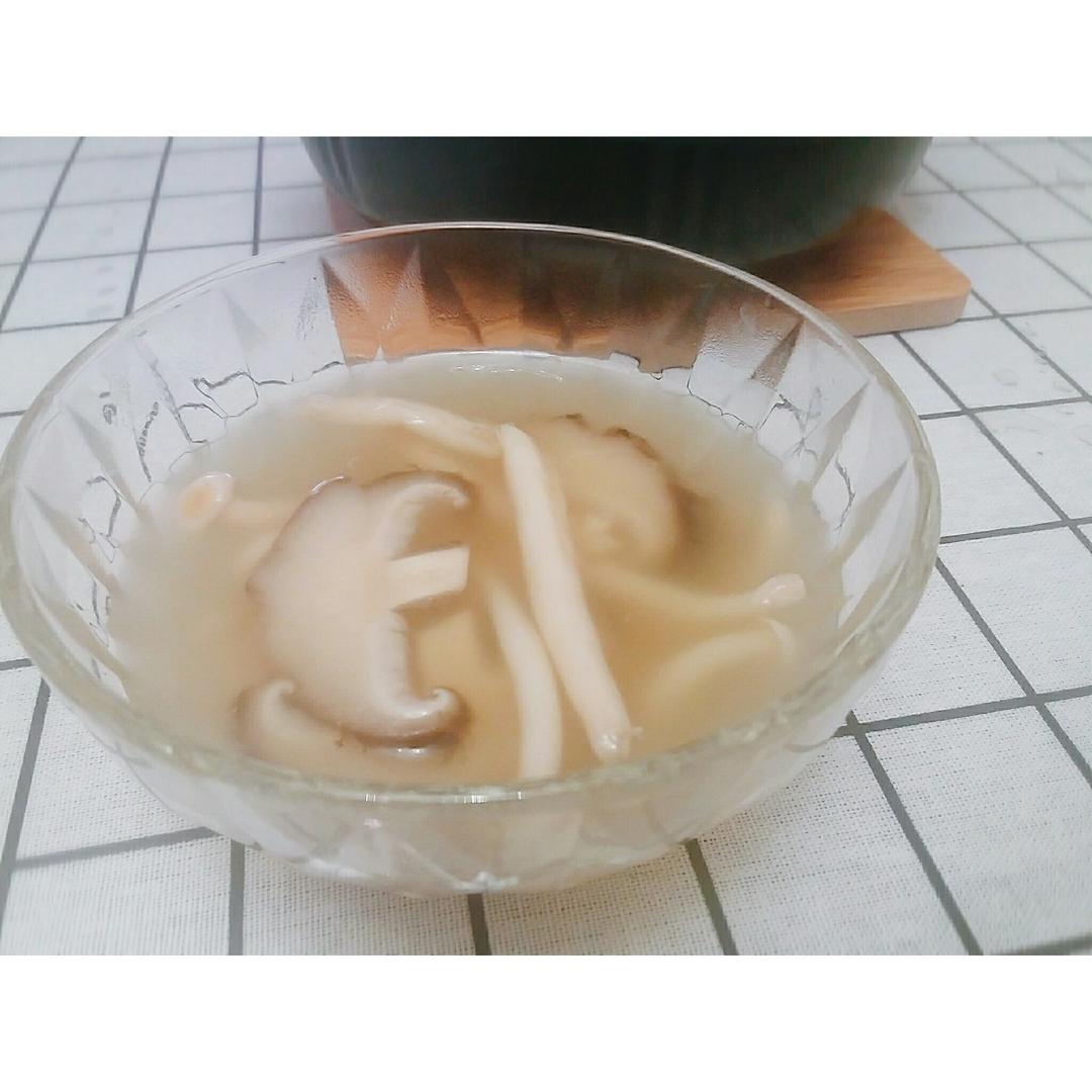 冬日暖汤——菌菇汤