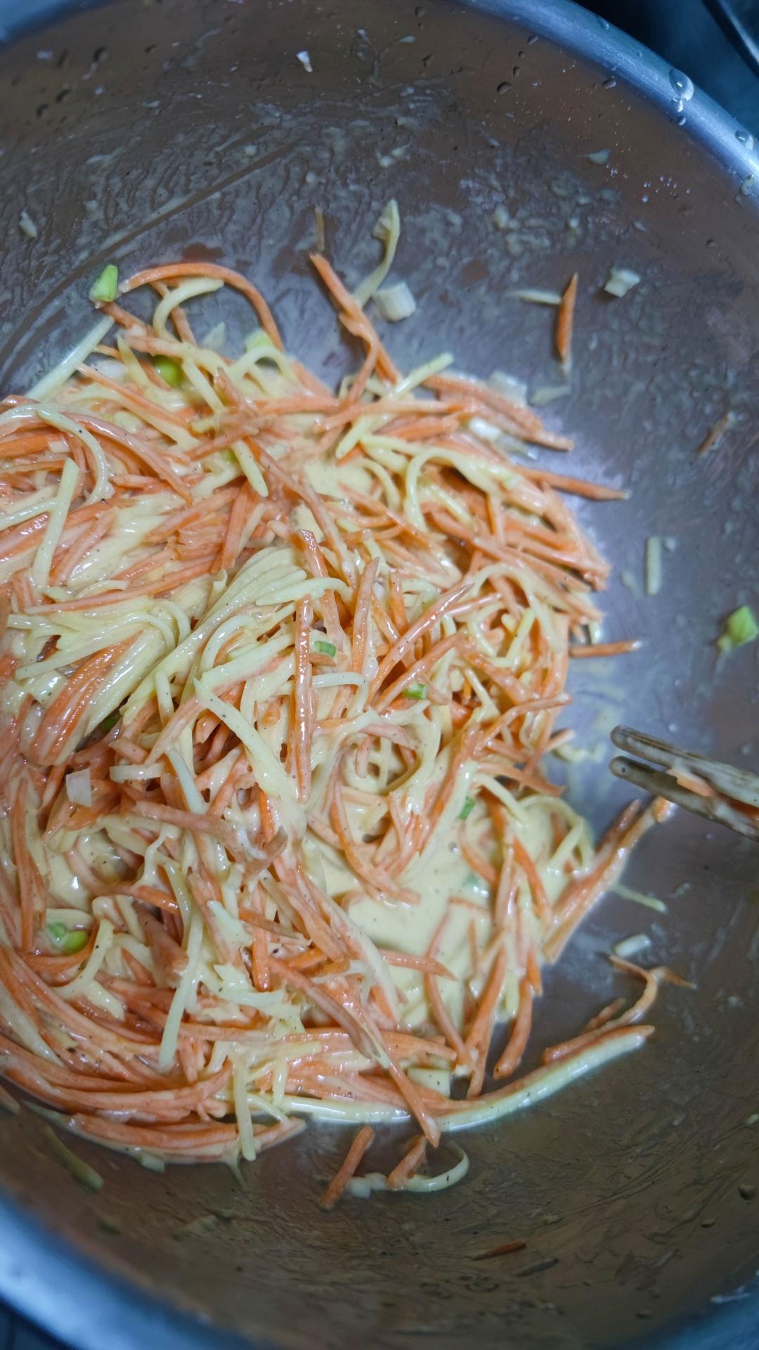 土豆红萝卜丝饼