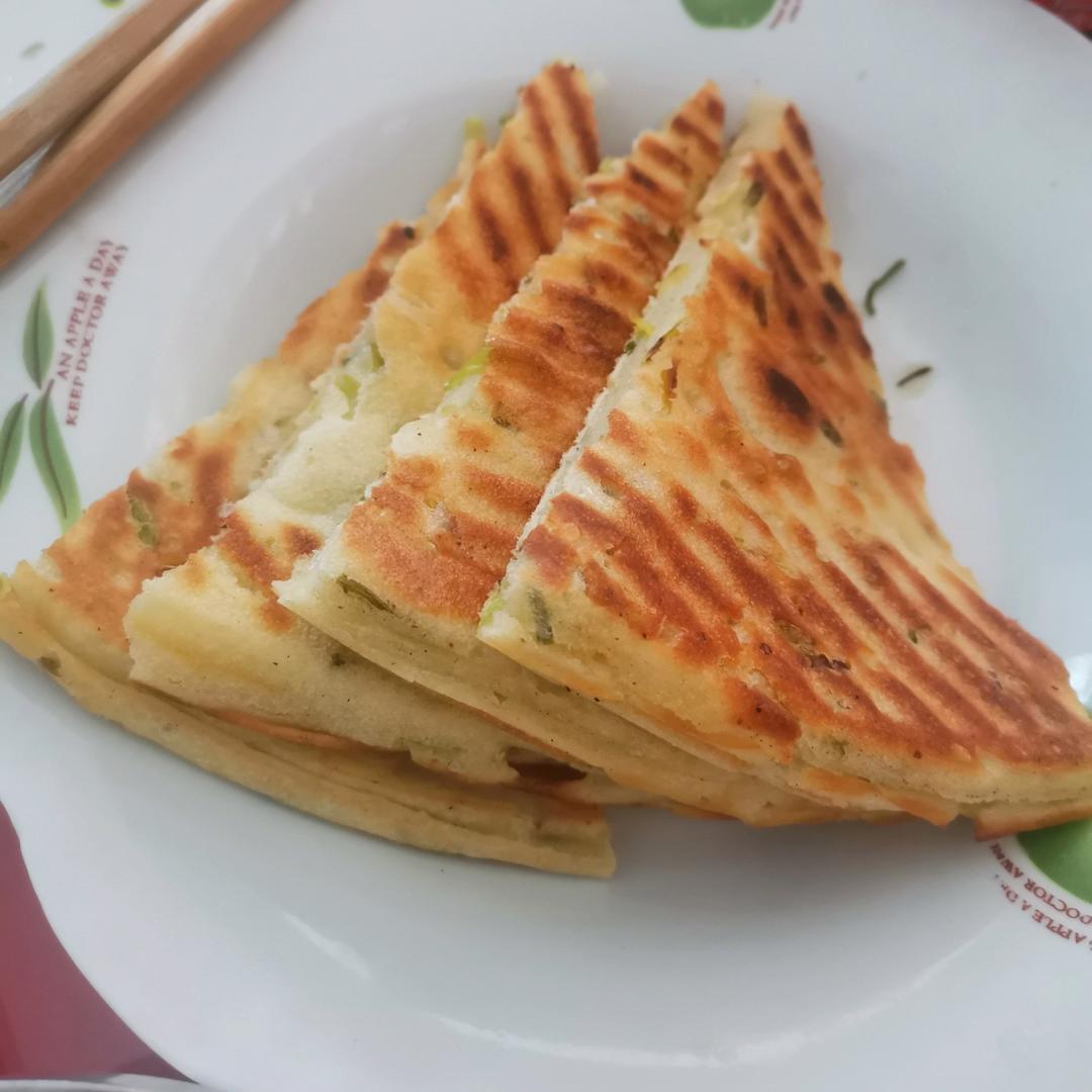 手不沾面做发面大饼