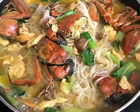 特别鲜的螃蟹海鲜面，汤面的做法