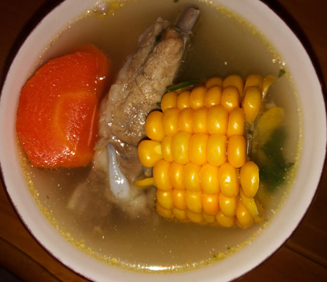 玉米排骨汤