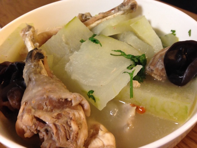 橙大喵做的冬瓜炖鸡汤