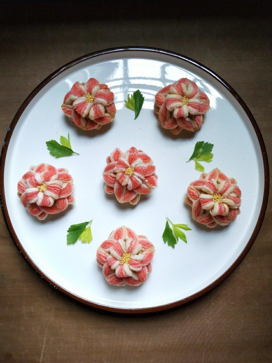 远远-13做的【芙蓉酥】面团做出一朵花,色香味全酥掉渣!